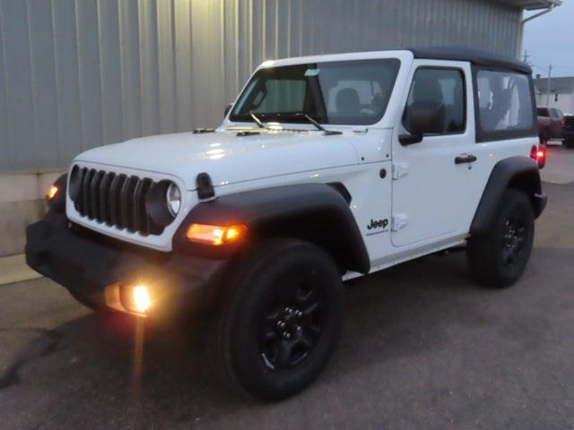 new 2025 Jeep Wrangler car, priced at $31,660