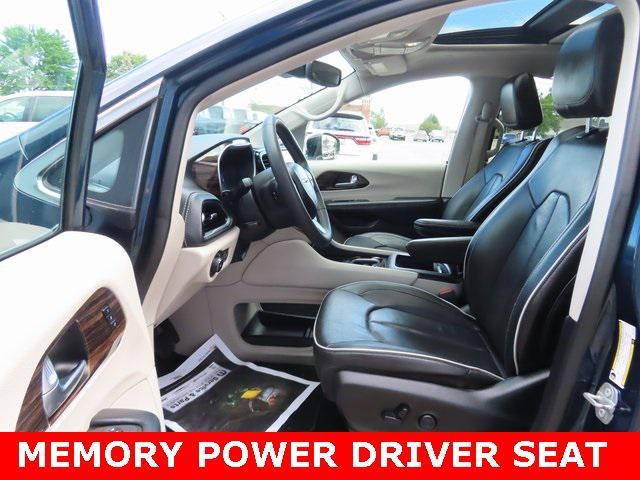 used 2023 Chrysler Pacifica car, priced at $29,995