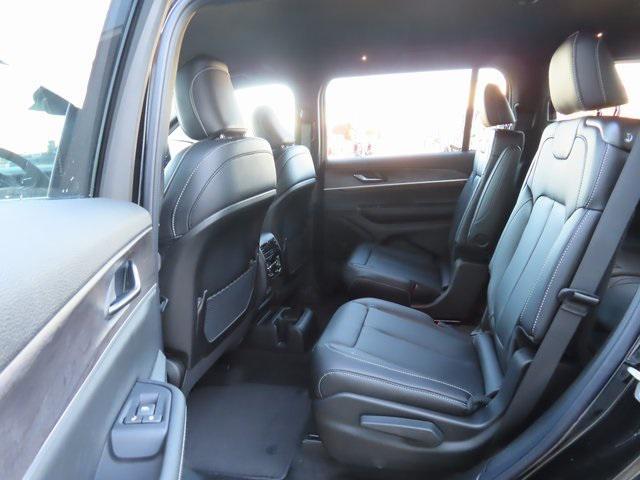 new 2025 Jeep Grand Cherokee L car, priced at $48,801