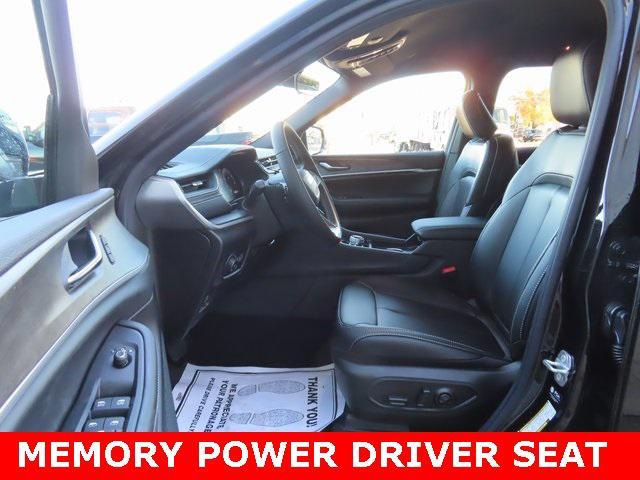 new 2025 Jeep Grand Cherokee L car, priced at $48,801