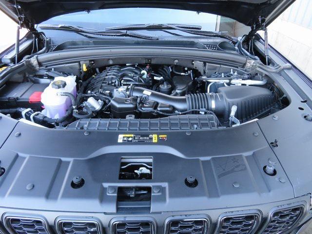 new 2025 Jeep Grand Cherokee L car, priced at $48,801