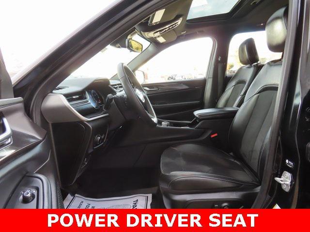 used 2023 Jeep Grand Cherokee car, priced at $33,495