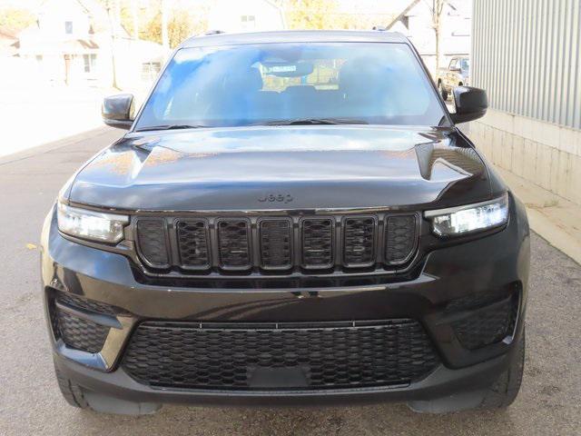 used 2023 Jeep Grand Cherokee car, priced at $33,495