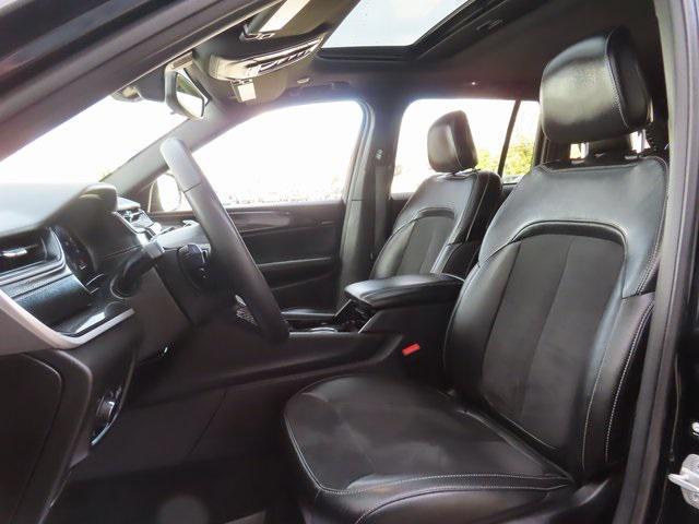 used 2023 Jeep Grand Cherokee car, priced at $33,495