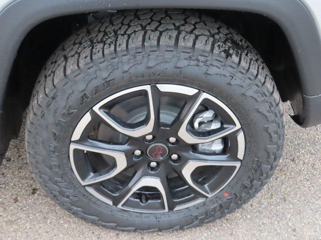 new 2026 Jeep Compass car, priced at $35,998