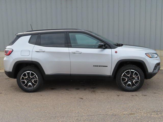 new 2026 Jeep Compass car, priced at $35,998