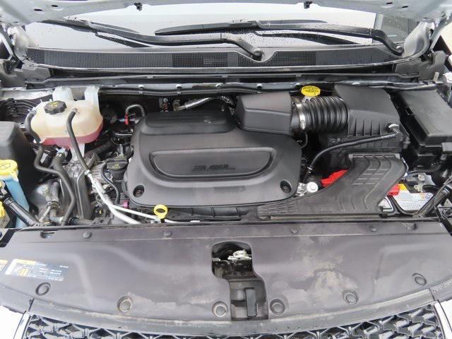 used 2024 Chrysler Pacifica car, priced at $30,139