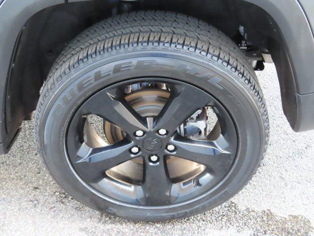 used 2023 Jeep Grand Cherokee car, priced at $34,991