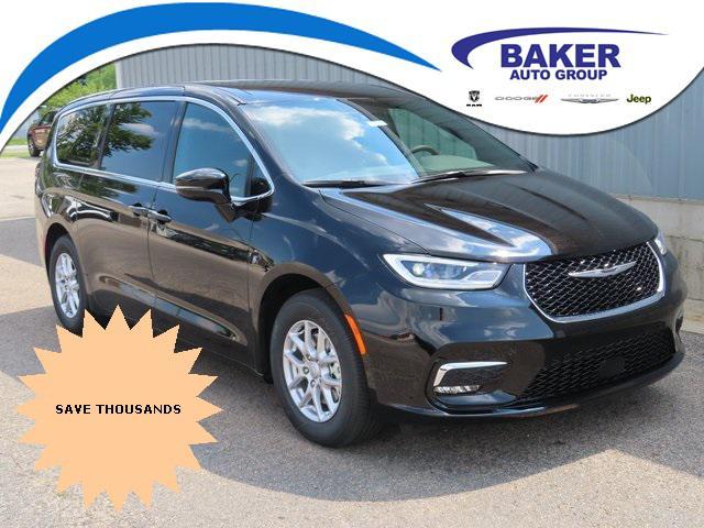 new 2026 Chrysler Pacifica car, priced at $42,590