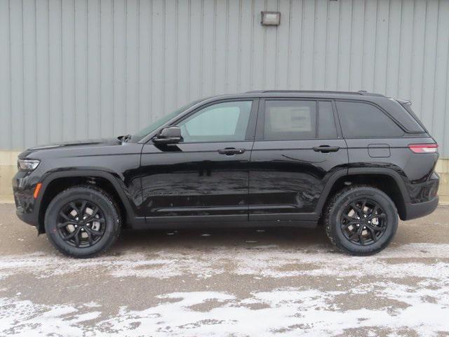 new 2025 Jeep Grand Cherokee car, priced at $43,392