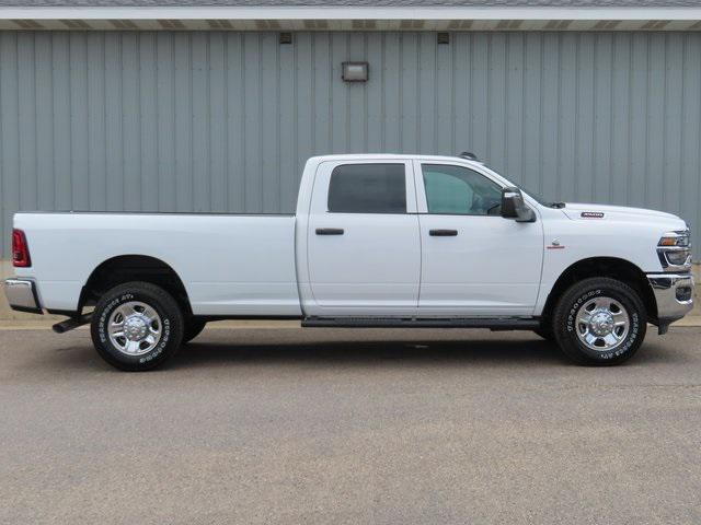 new 2025 Ram 3500 car, priced at $67,386