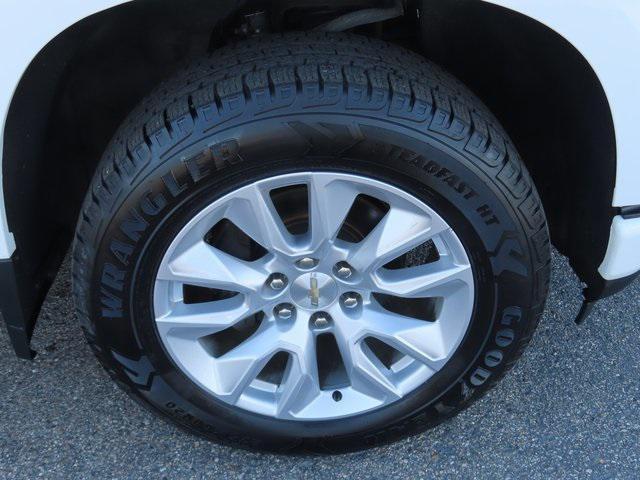 used 2021 Chevrolet Silverado 1500 car, priced at $30,998