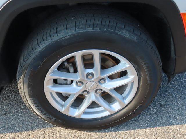 used 2023 Jeep Grand Cherokee car, priced at $30,955