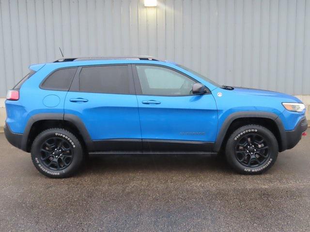 used 2020 Jeep Cherokee car, priced at $19,995