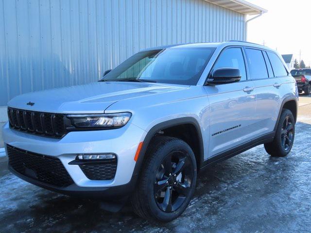 new 2025 Jeep Grand Cherokee car, priced at $49,207