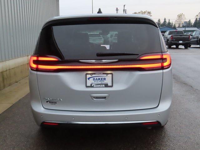 used 2024 Chrysler Pacifica car, priced at $29,579