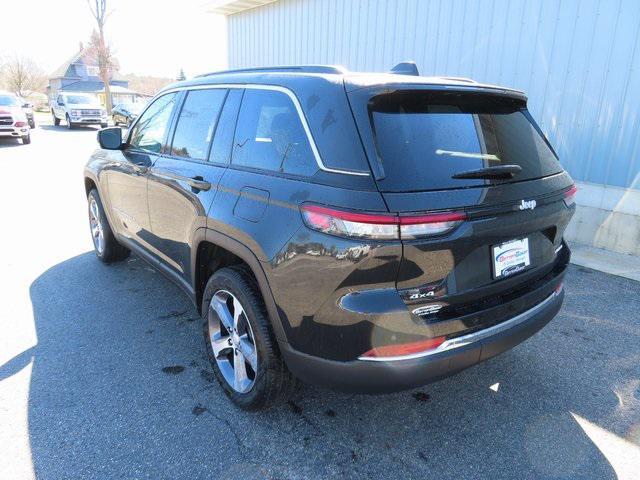 new 2024 Jeep Grand Cherokee car, priced at $50,205