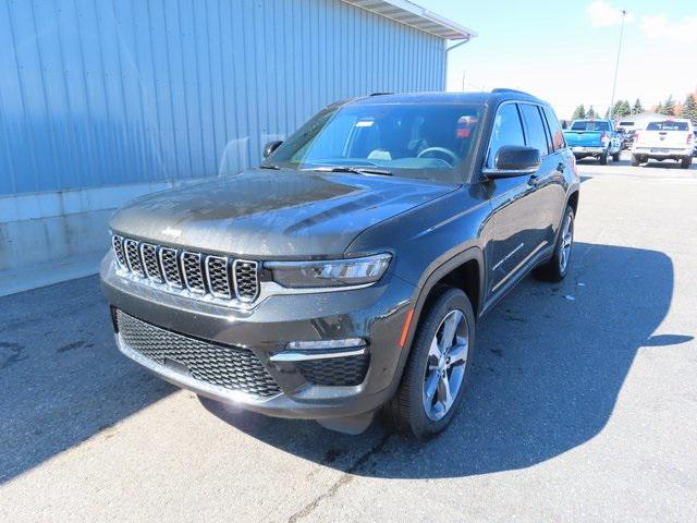 new 2024 Jeep Grand Cherokee car, priced at $50,030