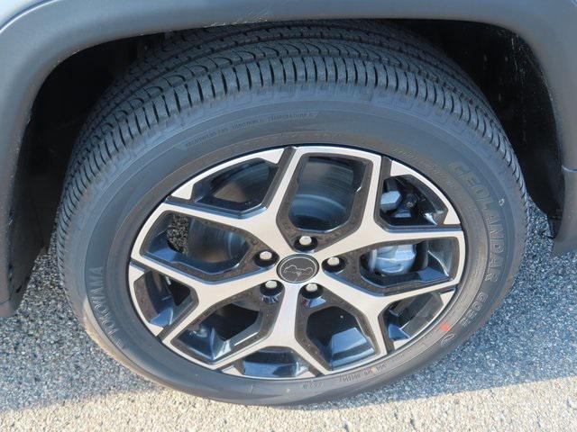 new 2025 Jeep Compass car, priced at $32,743