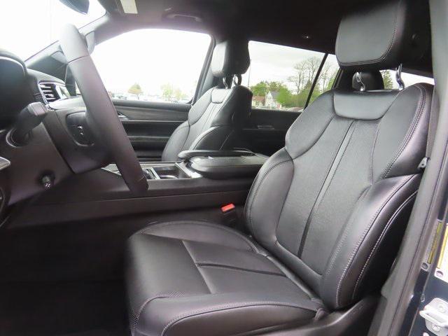 used 2024 Jeep Wagoneer car, priced at $64,994