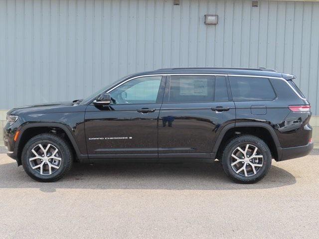 new 2025 Jeep Grand Cherokee L car, priced at $43,717