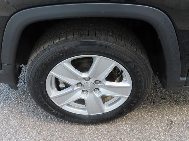 used 2022 Jeep Compass car, priced at $23,490