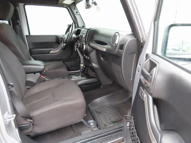used 2014 Jeep Wrangler Unlimited car, priced at $11,998