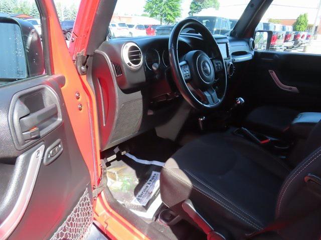 used 2014 Jeep Wrangler Unlimited car, priced at $14,995