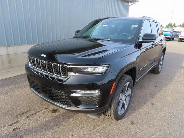 new 2024 Jeep Grand Cherokee car, priced at $50,205