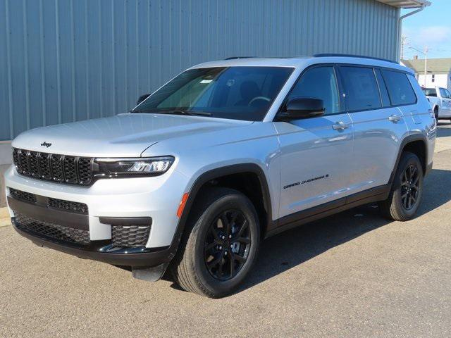 new 2025 Jeep Grand Cherokee L car, priced at $45,067