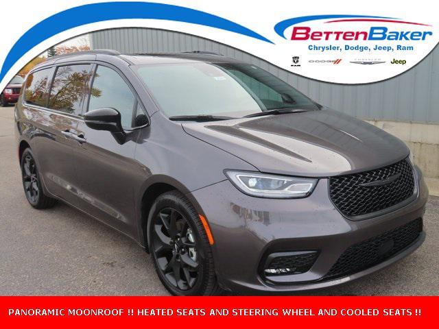 used 2023 Chrysler Pacifica car, priced at $41,495