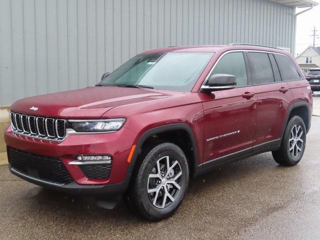new 2025 Jeep Grand Cherokee car, priced at $43,631