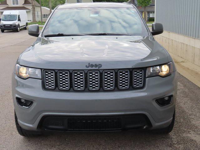 used 2022 Jeep Grand Cherokee car, priced at $30,995