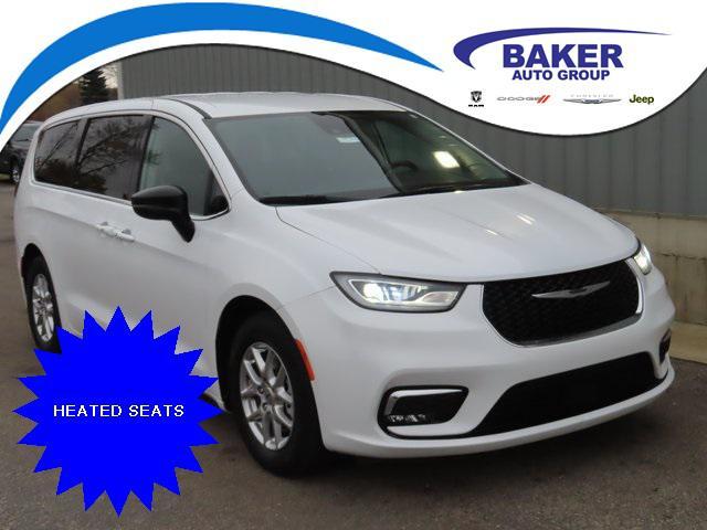 used 2024 Chrysler Pacifica car, priced at $30,495