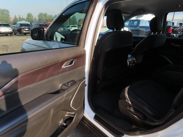 used 2022 Jeep Grand Cherokee L car, priced at $29,995