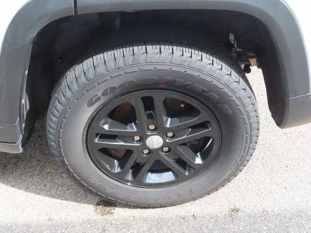 used 2023 Jeep Grand Cherokee car, priced at $29,995