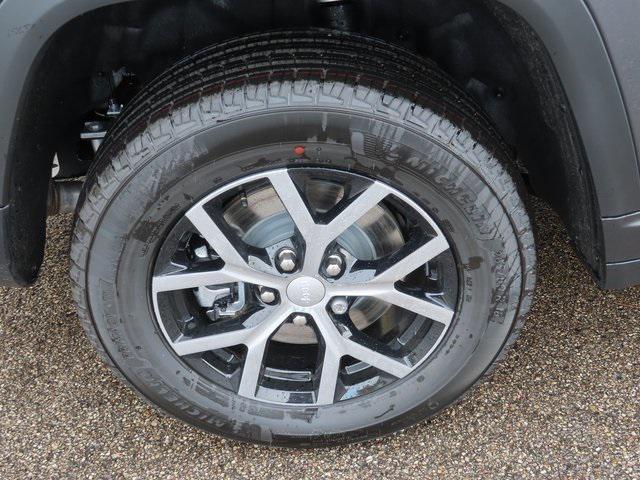 new 2025 Jeep Grand Cherokee L car, priced at $45,748