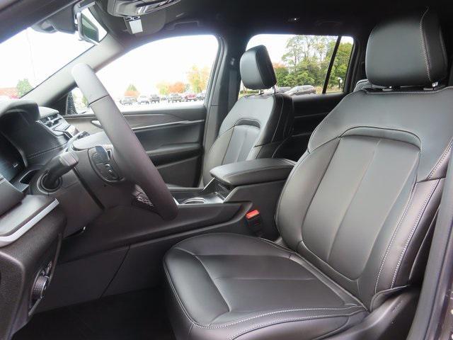 new 2025 Jeep Grand Cherokee L car, priced at $45,748