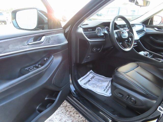 used 2023 Jeep Grand Cherokee L car, priced at $34,994