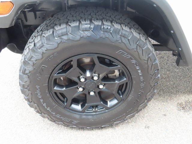 used 2021 Jeep Gladiator car, priced at $34,995