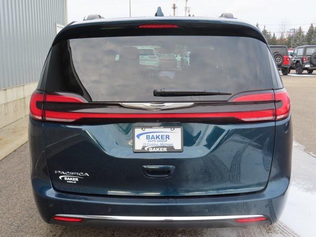 used 2021 Chrysler Pacifica car, priced at $24,295