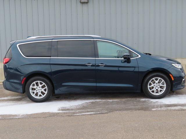 used 2021 Chrysler Pacifica car, priced at $24,295