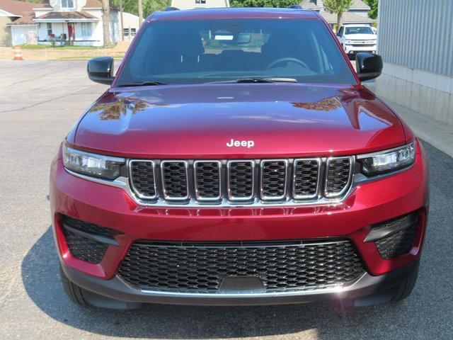 new 2024 Jeep Grand Cherokee car, priced at $42,083