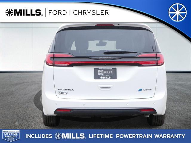 new 2024 Chrysler Pacifica Hybrid car, priced at $55,384