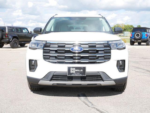 new 2025 Ford Explorer car, priced at $45,900