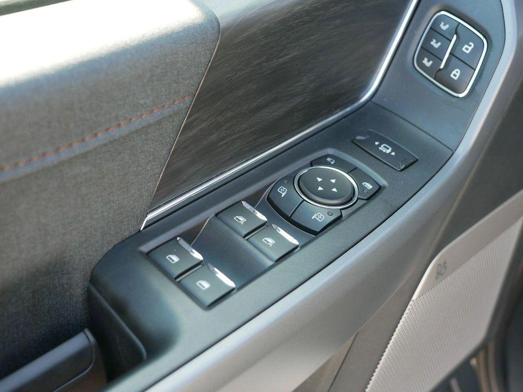 new 2025 Ford F-150 car, priced at $75,660