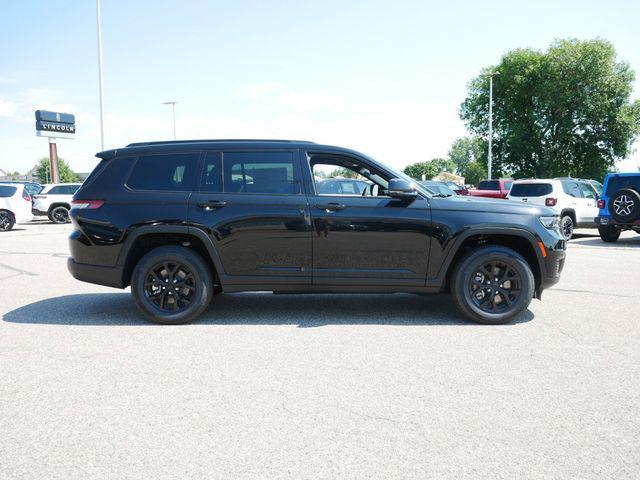 new 2024 Jeep Grand Cherokee L car, priced at $40,423