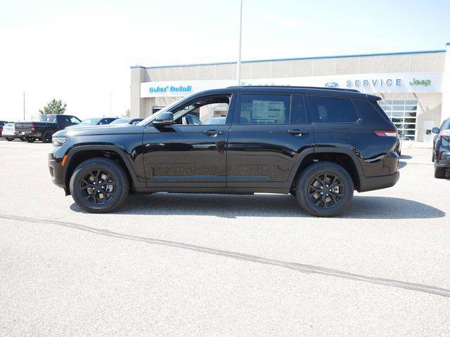 new 2024 Jeep Grand Cherokee L car, priced at $40,423