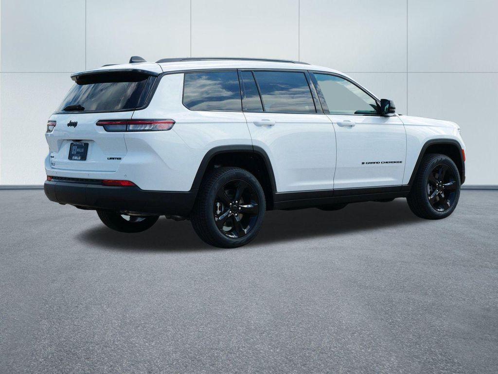 new 2025 Jeep Grand Cherokee L car, priced at $50,371