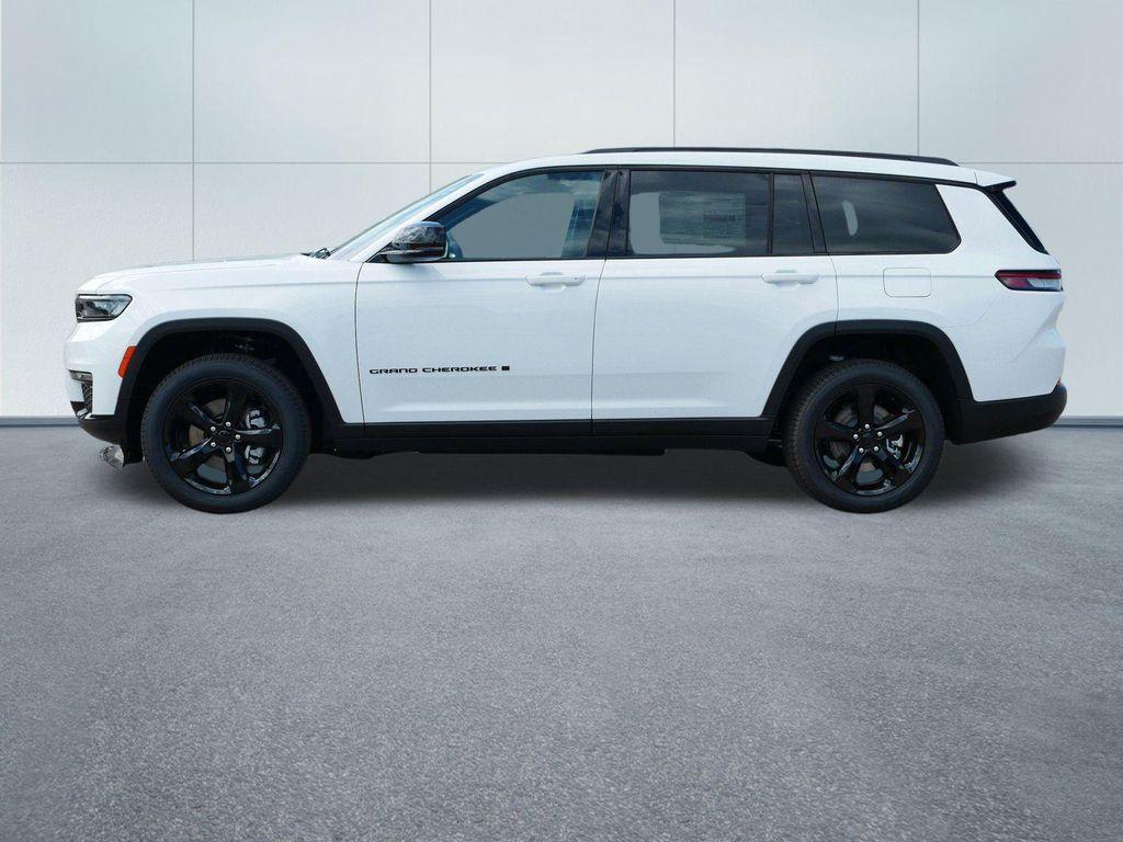 new 2025 Jeep Grand Cherokee L car, priced at $50,371